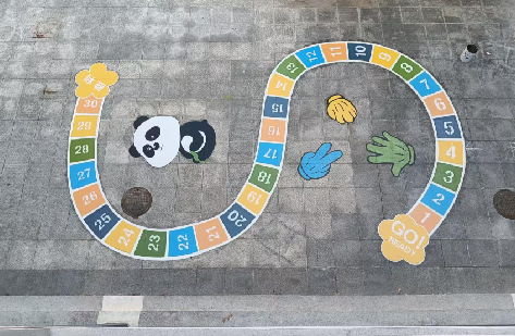 瑞丽地面游戏彩绘